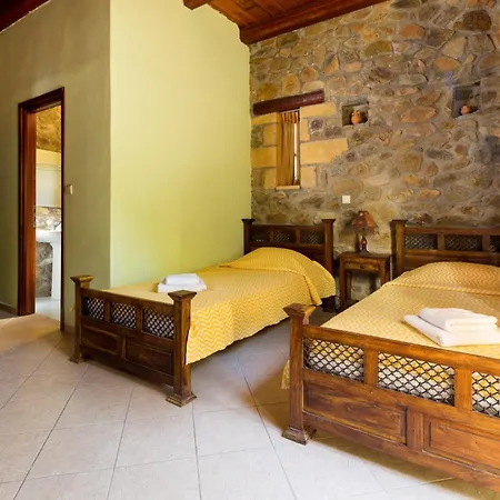 Villa Kimothoe With Private Pool, Only 20 Min To Elafonissi Amigdhalokefali